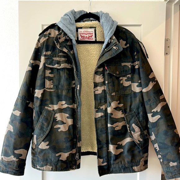 Levi's Jackets & Coats Mens Levis Camo Jacket With Hood Size Large